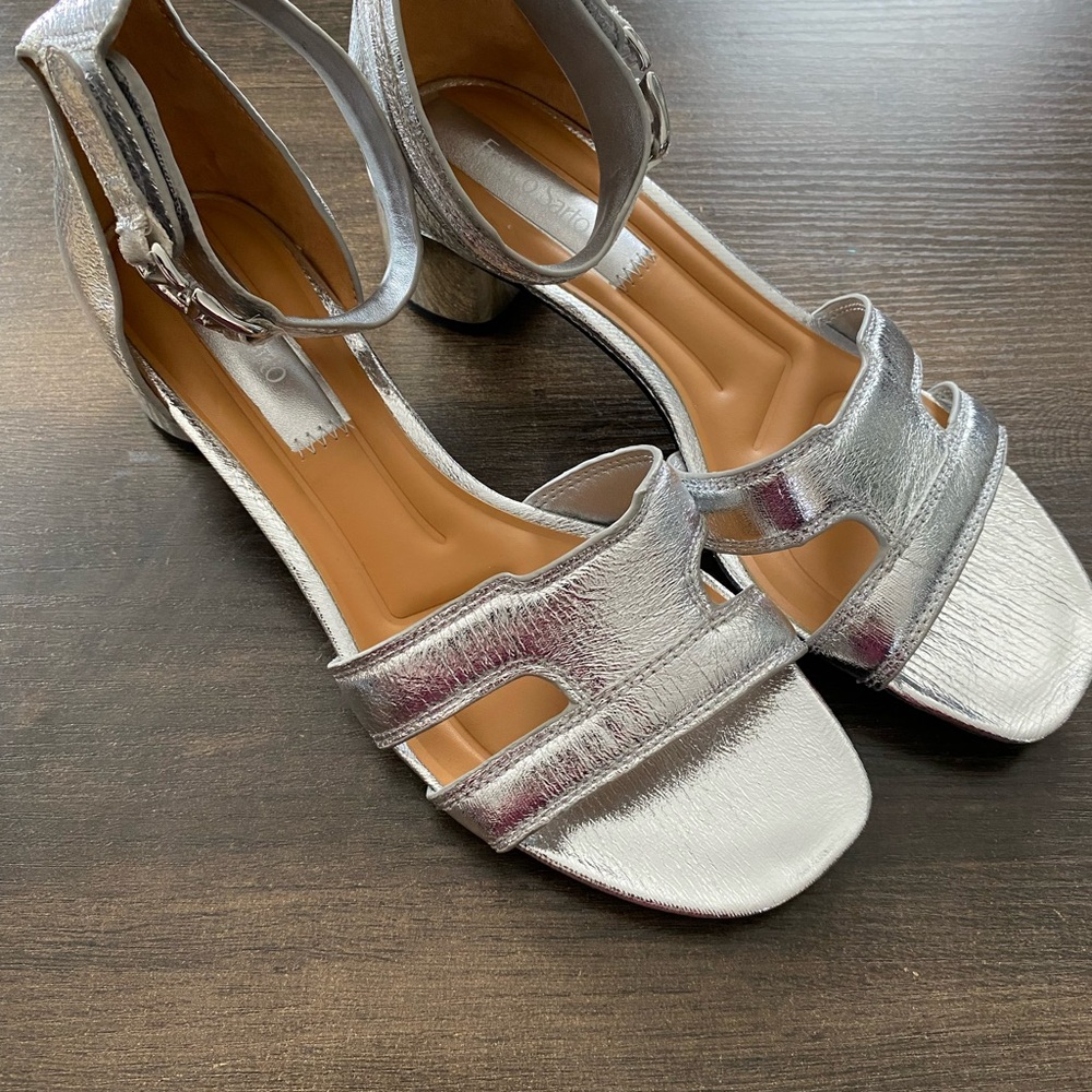 Franco Santo Silver Women's Sandals size 7 1/2 new without tags